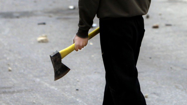 Вооруженный тесаком пензенец ограбил киоск в районе Гусиловского рынка