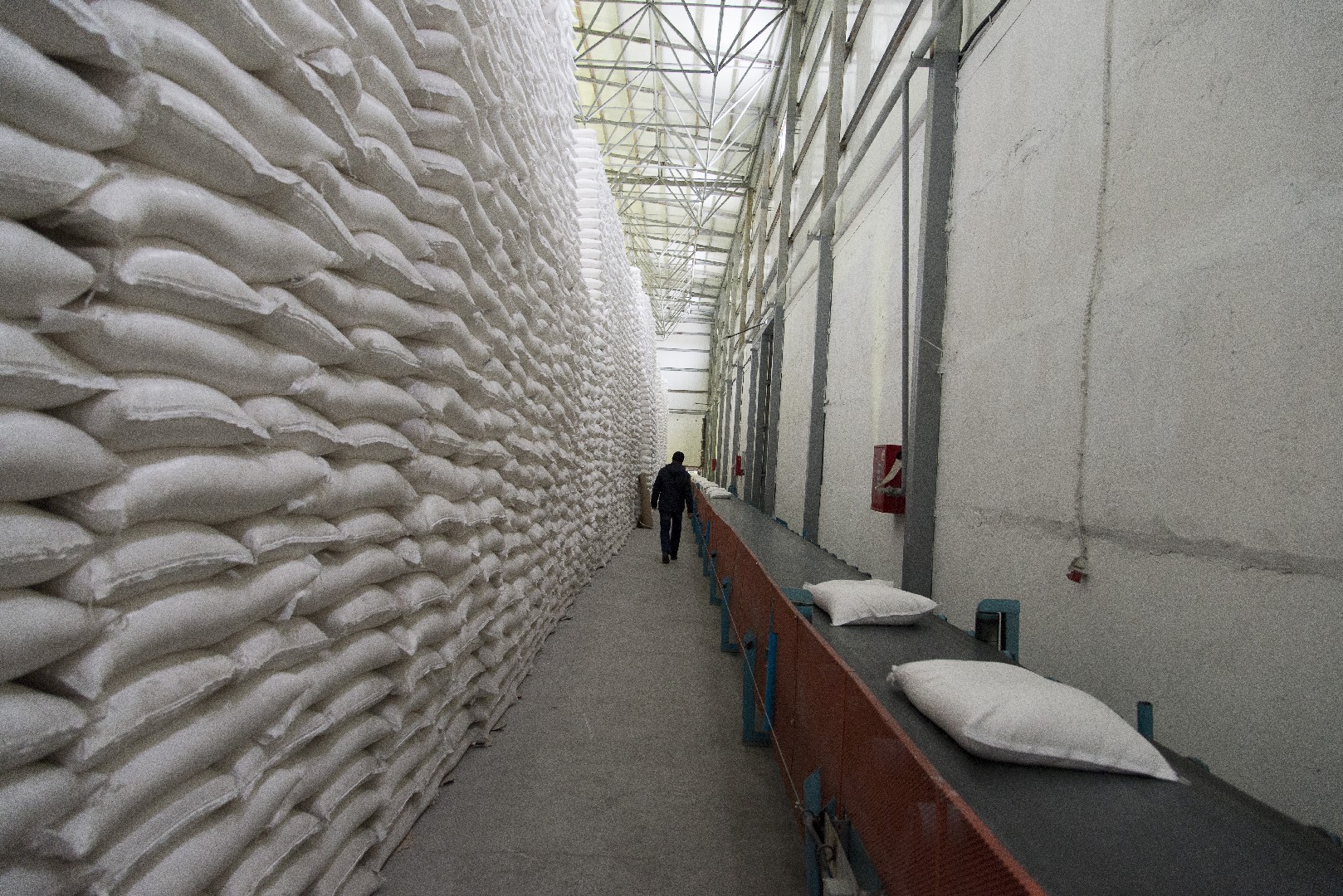 На Кубани в 2017-ом выработали рекордные 1,5 млн тонн сахара
