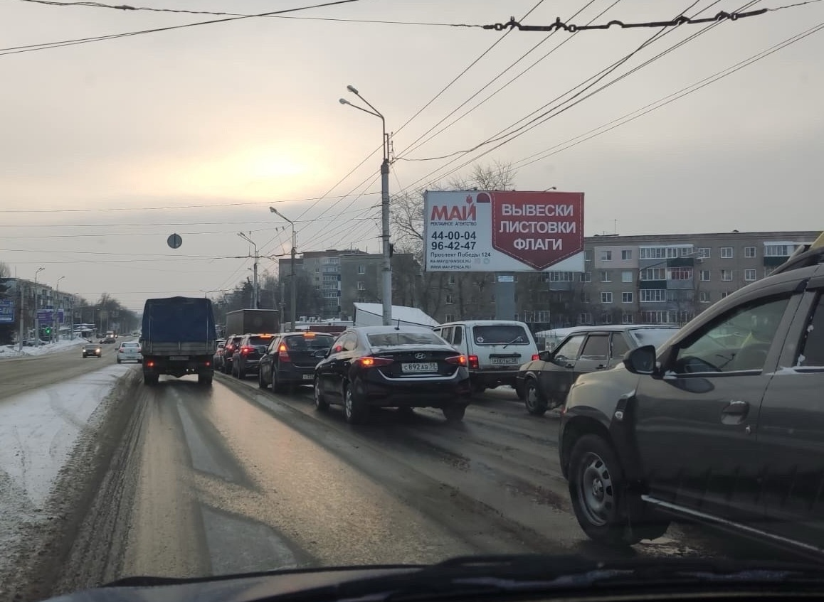 Пензенских водителей предупреждают о пробке на проспекте Победы |  26.01.2024 | Пенза - БезФормата