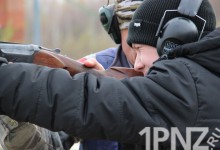 Пензенские общественники вывезли школьников на стрельбище