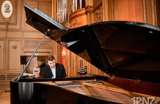 Пензенцы встретили Крымскую весну под шедевры мировой классики – фоторепортаж