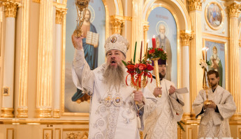 Светлая Пасха в сердце Пензы: тысячи верующих и первые лица региона встретили праздник в Спасском соборе – фоторепортаж Светлая Пасха в сердце Пензы: тысячи верующих и первые лица региона встретили праздник в Спасском соборе – фоторепортаж