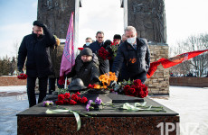 Со слезами на глазах. Как в Пензе почтили память воинов-афганцев – фоторепортаж Со слезами на глазах. Как в Пензе почтили память воинов-афганцев – фоторепортаж