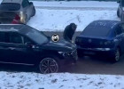 На улице Красной в Пензе столкнулись две легковушки