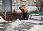 Октябрьский район Пензы очистили от снега и наледи