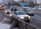 На улице Измайлова в Пензе образовалась пробка из-за тройного ДТП