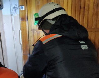 Пензенские спасатели помогли врачам попасть в квартиру на улице Краснова