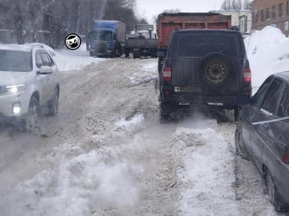 Пензенских водителей призвали не ездить на улицу Байдукова