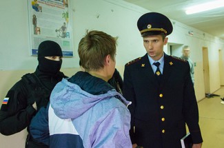 Пензенские полицейские обыскивали общежития и студентов