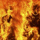 Пожар на московском складе унес жизнь спасателя из Пензы