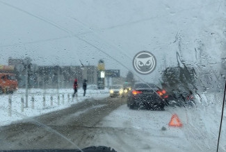 В Пензе из-за аварии встала в пробке улица Чаадаева