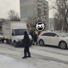 На улице Тарханова в Пензе образовался затор из-за ДТП