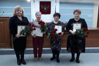 Ветеранам пензенской прокуратуры вручили профессиональные награды