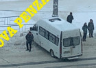 Занесло. На проспекте Строителей в Пензе случилась авария с маршруткой