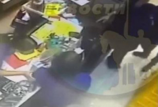Задержание мужчины с гранатой в торговом центре Пензы попало на видео