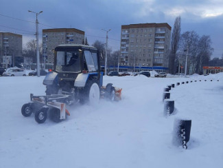Зимняя стихия-2023: как Пензу убирают от снега