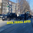 На улице Кронштадтской в Пензе образовалась пробка из-за ДТП