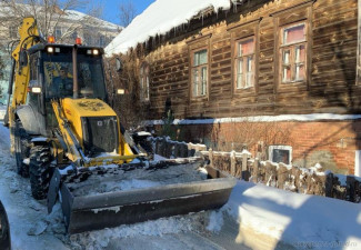 В Пензе очищают от снега улицы частного сектора