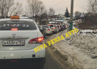 Работают сотрудники ДПС: в Пензе стоит в пробке улице Кольцова