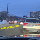 На улице Захарова в Пензе две полосы движения перекрыты из-за ДТП