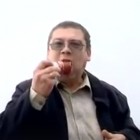 На шоу «Салтыков-Щедрин» на НТВ посмеялись над пензенцами, «пожиравшими» колбасу с небес