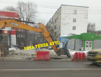 Пензенских водителей предупреждают о заторе на улице Суворова