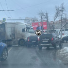 В Пензе фура врезалась в Калину