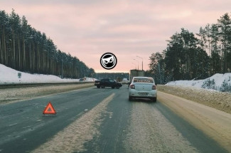 Очевидцы сообщают об аварии на трассе в Пензе