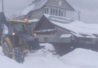 В Пензе очистили от снега улицы и скверы Железнодорожного района