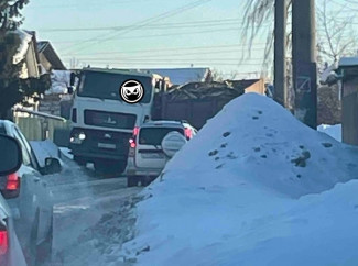 Пензенских водителей предупреждают об огромной пробке на Барковке