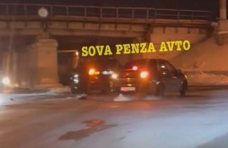 В центре Пензы случилась авария с двумя легковушками