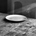 Житель Пензенской области разбил тарелку об голову знакомой