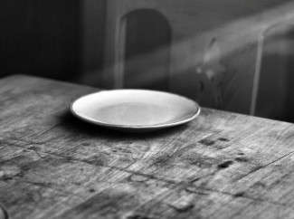 Житель Пензенской области разбил тарелку об голову знакомой