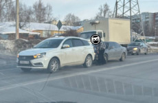 На улице Бурмистрова в Пензе столкнулись две машины