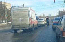 В Пензе случилась авария возле ТРЦ Квадрат
