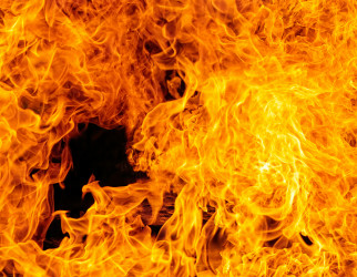 Крупный пожар под Пензой тушили 25 человек