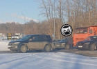 На улице Строителей в Пензе столкнулись КамАЗ и легковушка