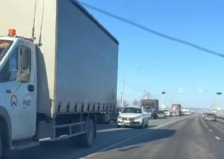 Пензенцев предупреждают об огромной пробке на улице Перспективной