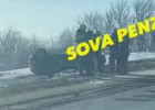 В Пензенской области перевернулась легковушка: на месте работали спасатели и врачи