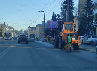 На улице Кирова в Пензе из-за дорожных работ перекрыта одна полоса движения