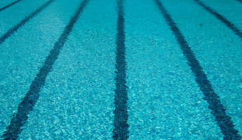 Пензенцев приглашают бесплатно поплавать в бассейне 21 марта