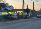 На улице Терновского в Пензе легковушка впечаталась в забор