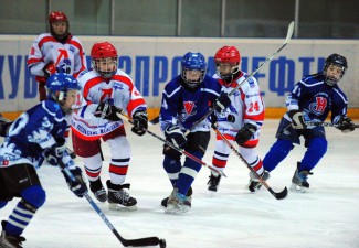  «Рубину» из Кузнецка вручили 900 тысяч на развитие детского хоккея