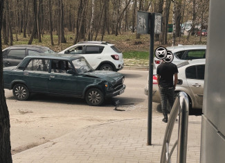 На улице Ленинградской в Пензе жестко столкнулись две машины