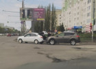 В пензенском микрорайоне Арбеково столкнулись две машины