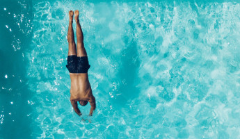 Пензенцев приглашают бесплатно поплавать в бассейне 25 апреля