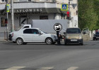 В центре Пензы случилась авария с двумя машинами