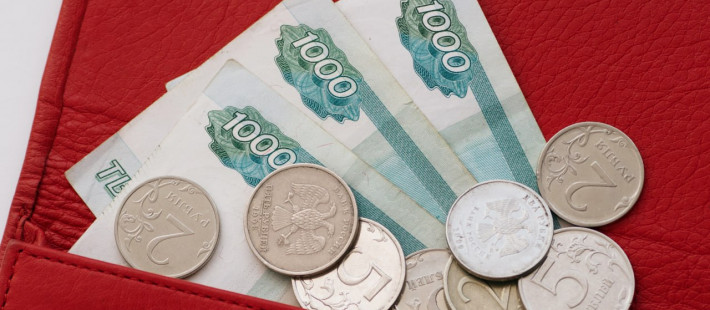 Жительница Заречного потеряла 600 тыс. рублей на инвестициях в иностранную валюту