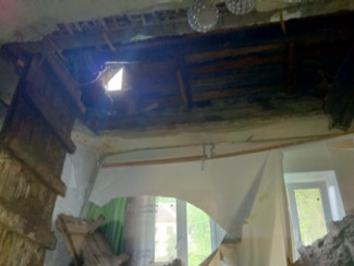 В Пензе обрушился потолок в квартире жилого дома