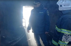 Опубликовано видео с места гибели трех человек при пожаре под Пензой